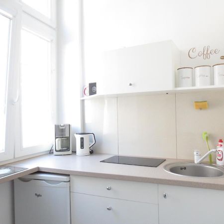 Lovely Apartment In The Heart Of The Old Town 그단스크 외부 사진